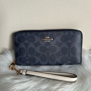 Coach C4452 Signature Long Zip Around Wallet Denim Multi Wristlet